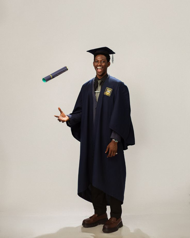 Toges de graduation - Photo 4